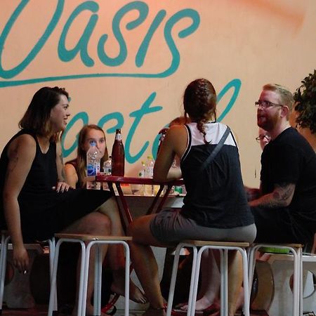 The Oasis Hostel Chinatown (Adults Only) بانكوك الغرفة الصورة