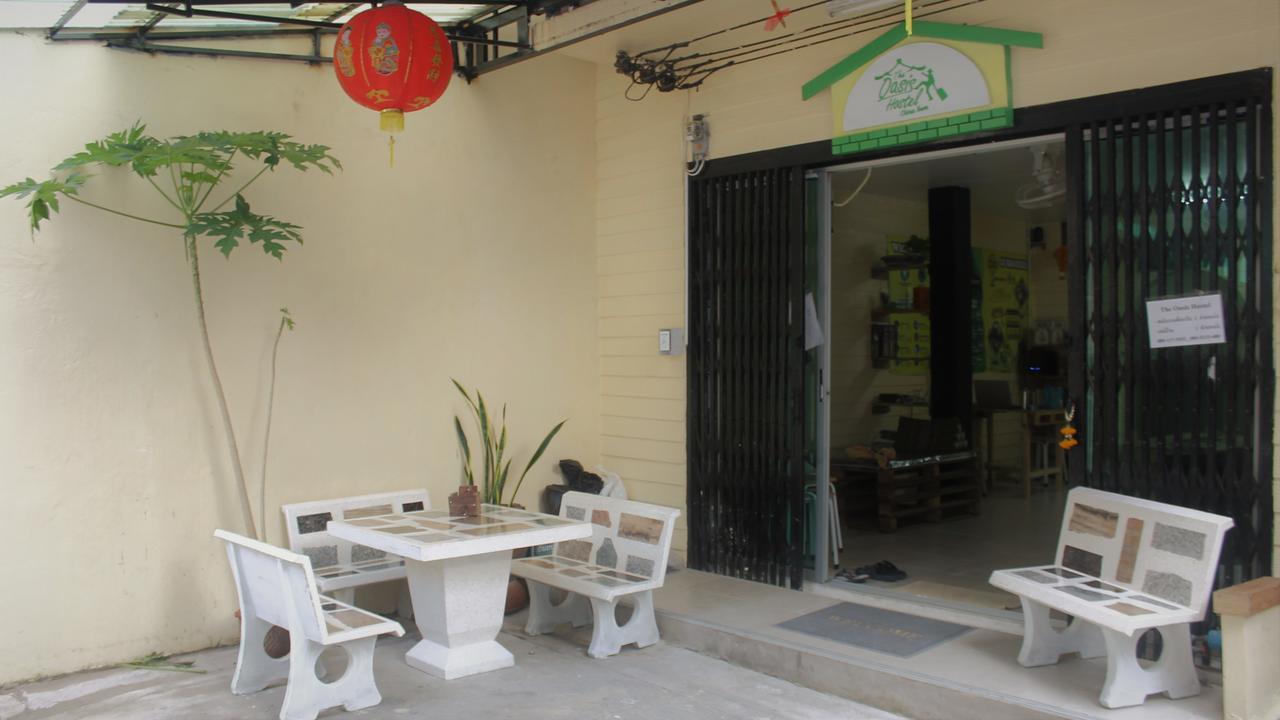 The Oasis Hostel Chinatown (Adults Only) بانكوك المظهر الخارجي الصورة