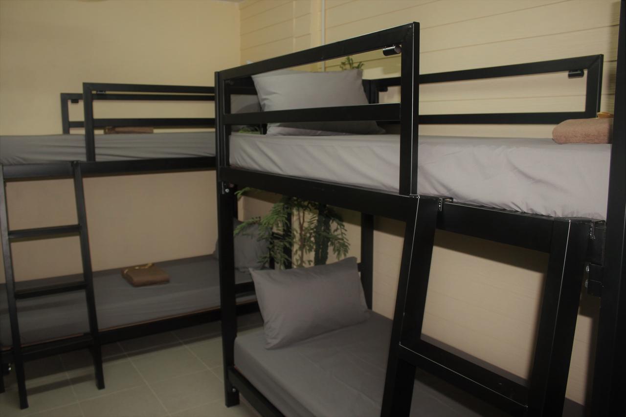 The Oasis Hostel Chinatown (Adults Only) بانكوك المظهر الخارجي الصورة