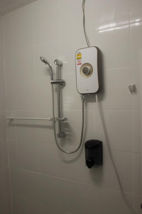 The Oasis Hostel Chinatown (Adults Only) بانكوك المظهر الخارجي الصورة