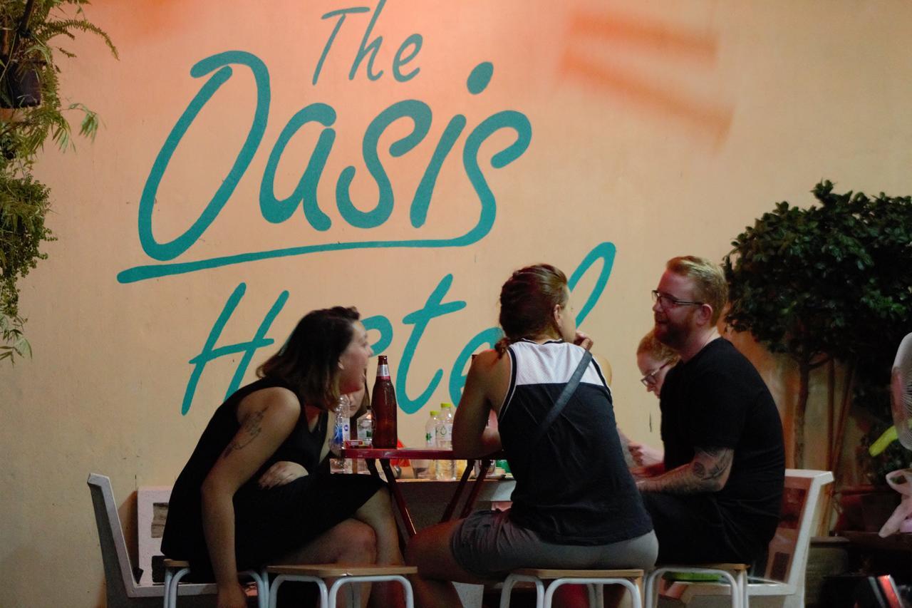The Oasis Hostel Chinatown (Adults Only) بانكوك الغرفة الصورة
